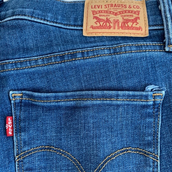 Levi’s Bermuda Shorts Sz 29 - Picture 4 of 5